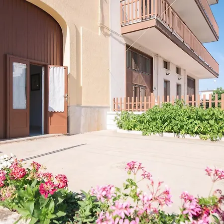 Marietta House Apartman *